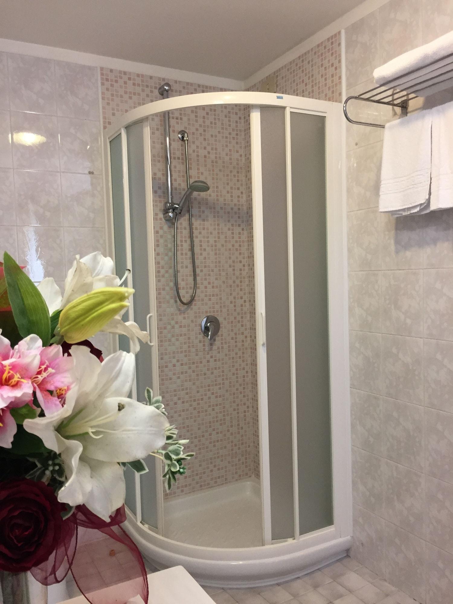 Hotel Storione Lido di Jesolo Buitenkant foto