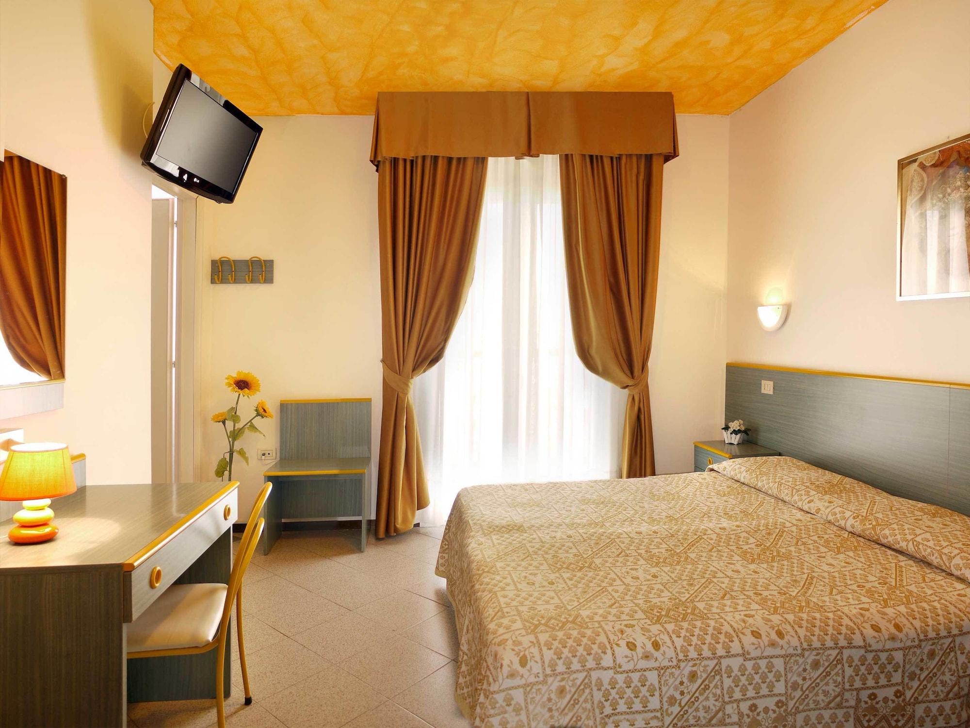 Hotel Storione Lido di Jesolo Buitenkant foto