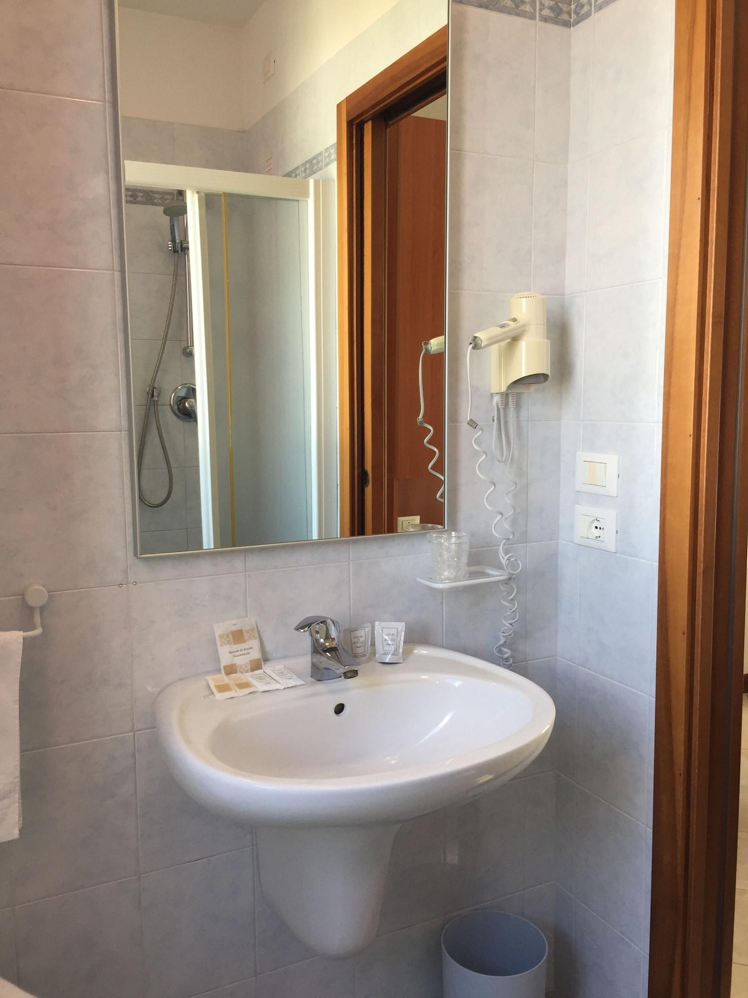 Hotel Storione Lido di Jesolo Buitenkant foto
