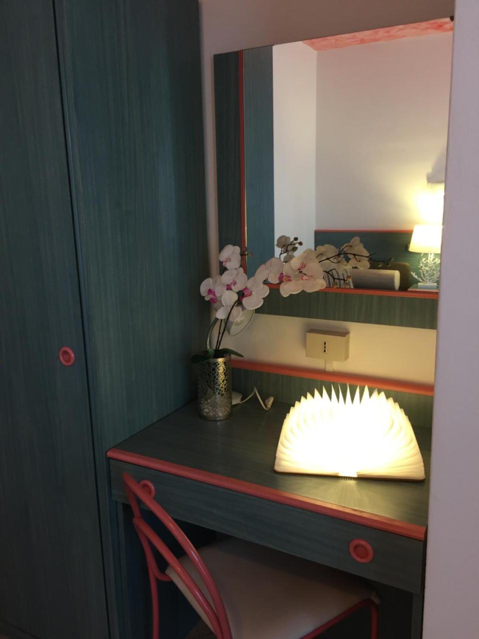 Hotel Storione Lido di Jesolo Buitenkant foto