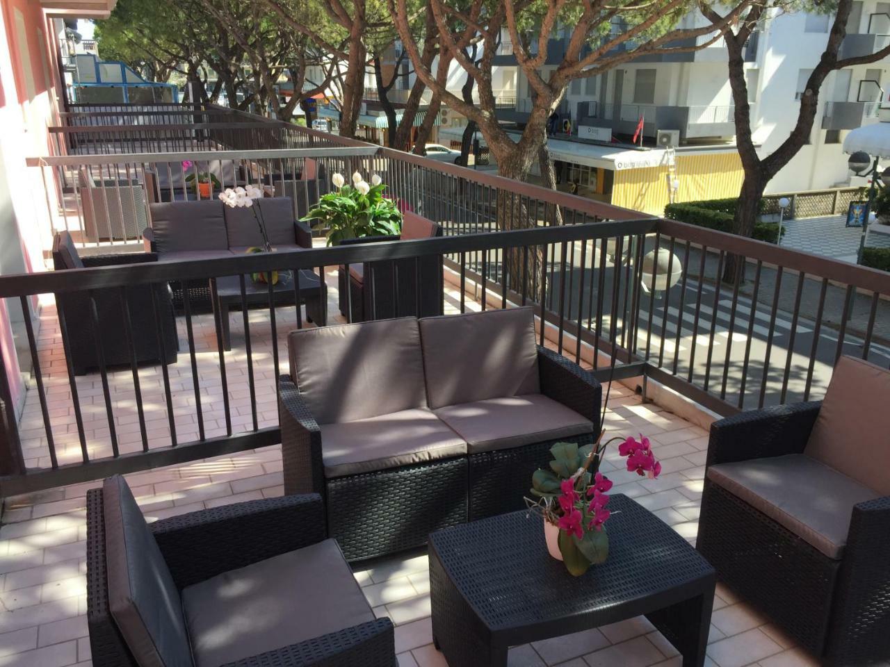 Hotel Storione Lido di Jesolo Buitenkant foto