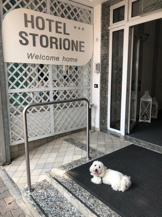 Hotel Storione Lido di Jesolo Buitenkant foto